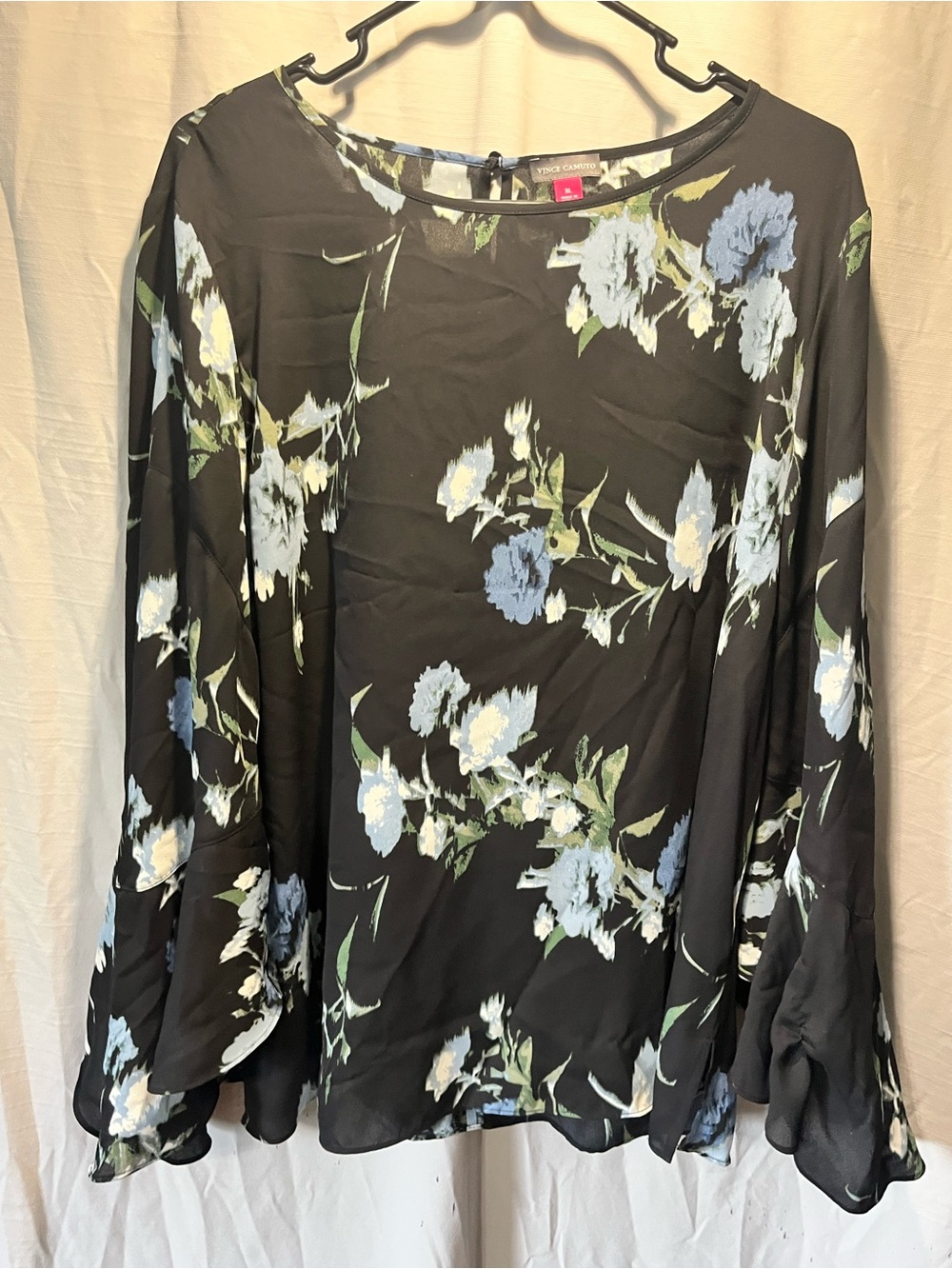 Vince Camuto Black Floral Ruffle-Sleeve Blouse